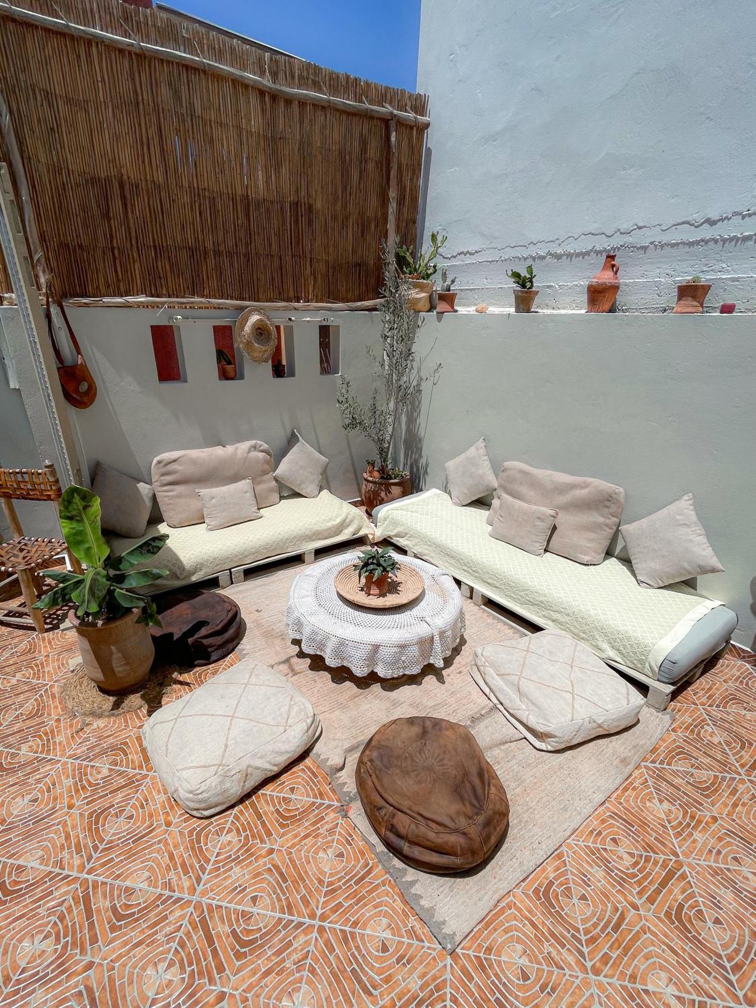 Desart Hostel Tamraght Dış mekan fotoğraf